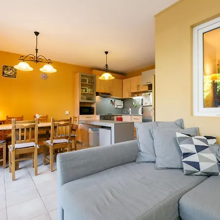 Apartment Andreas By Interhome Balatonoszod